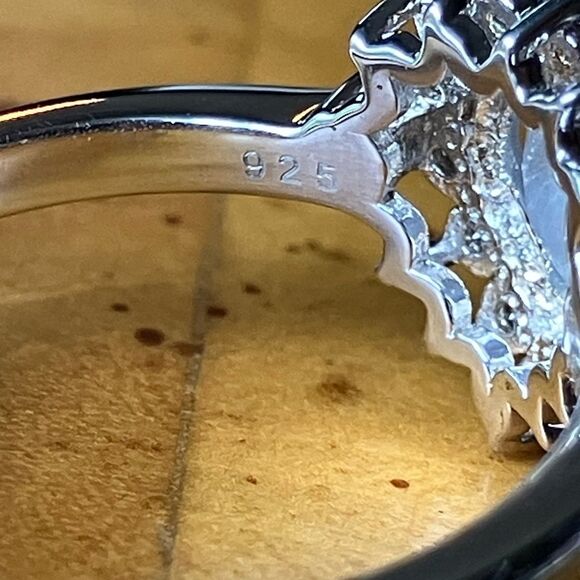 Natural Rainbow Moonstone Sterling Silver Heart Ring Size 8.75 - Picture 6 of 10